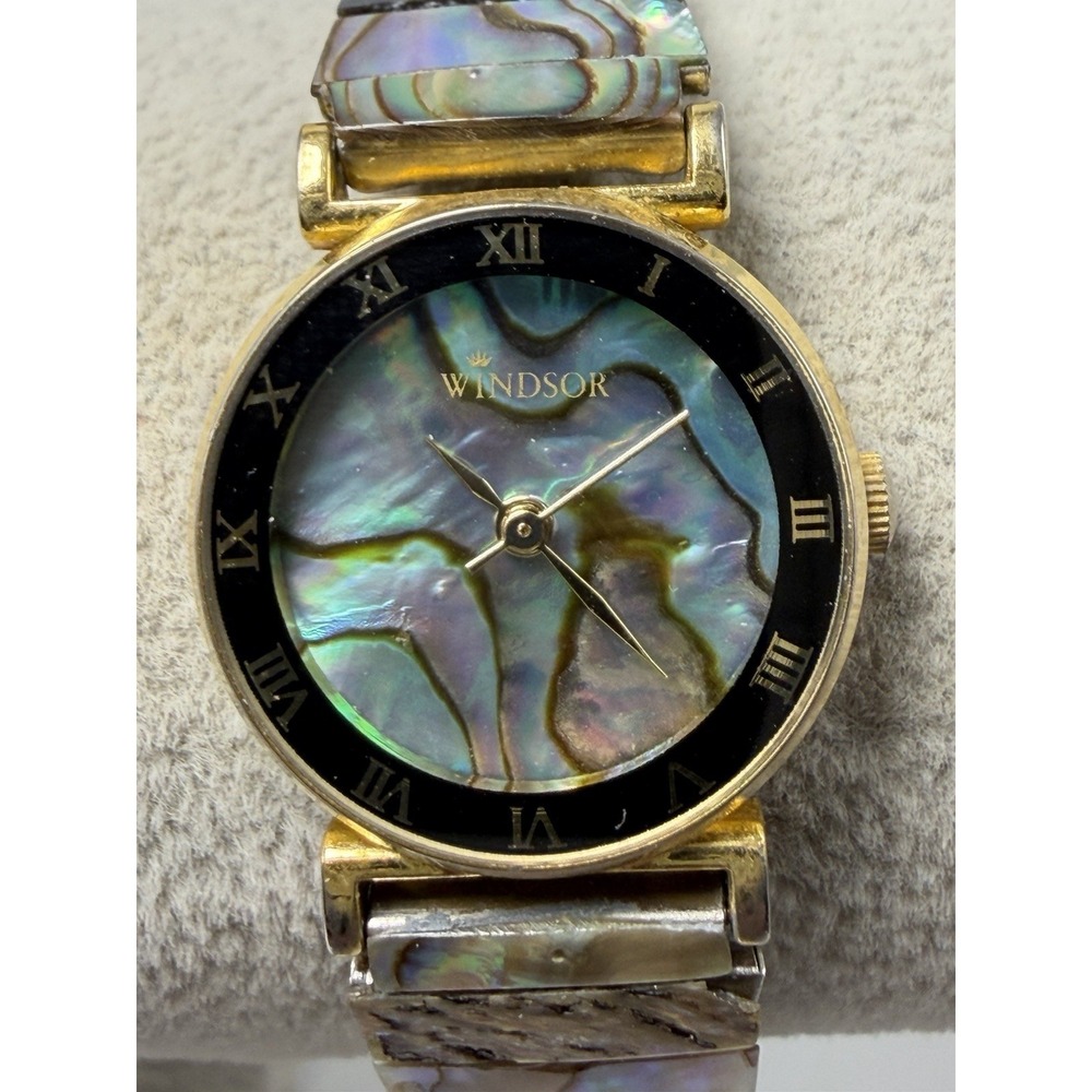 Windsor Abalone Ladies Watch New Battery 22MM 6" Stretch Band Vintage‎